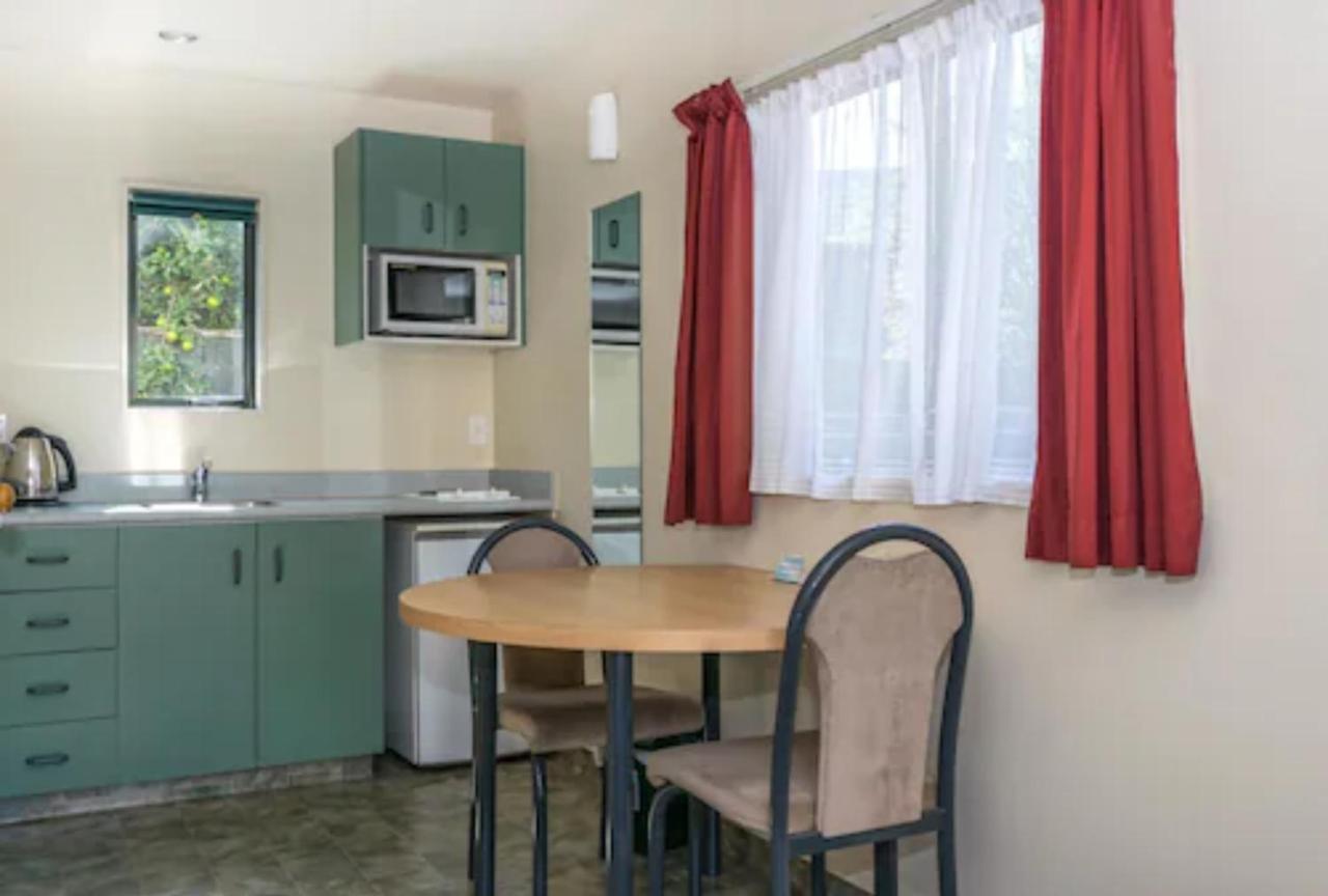 Ashleigh Court Motel Μπλένχαϊμ Εξωτερικό φωτογραφία