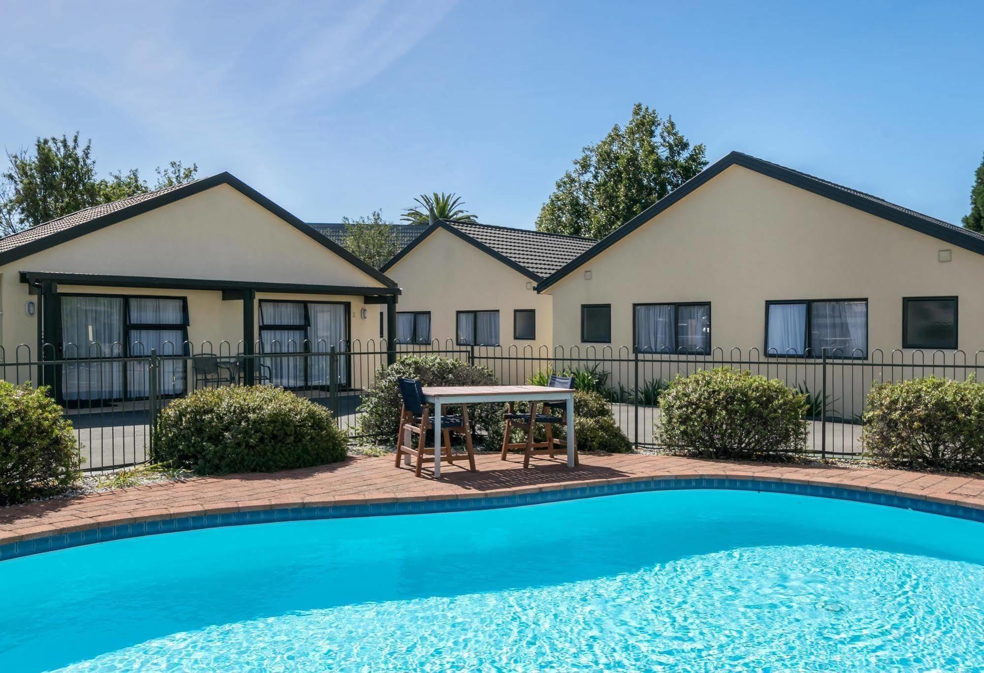 Ashleigh Court Motel Μπλένχαϊμ Εξωτερικό φωτογραφία