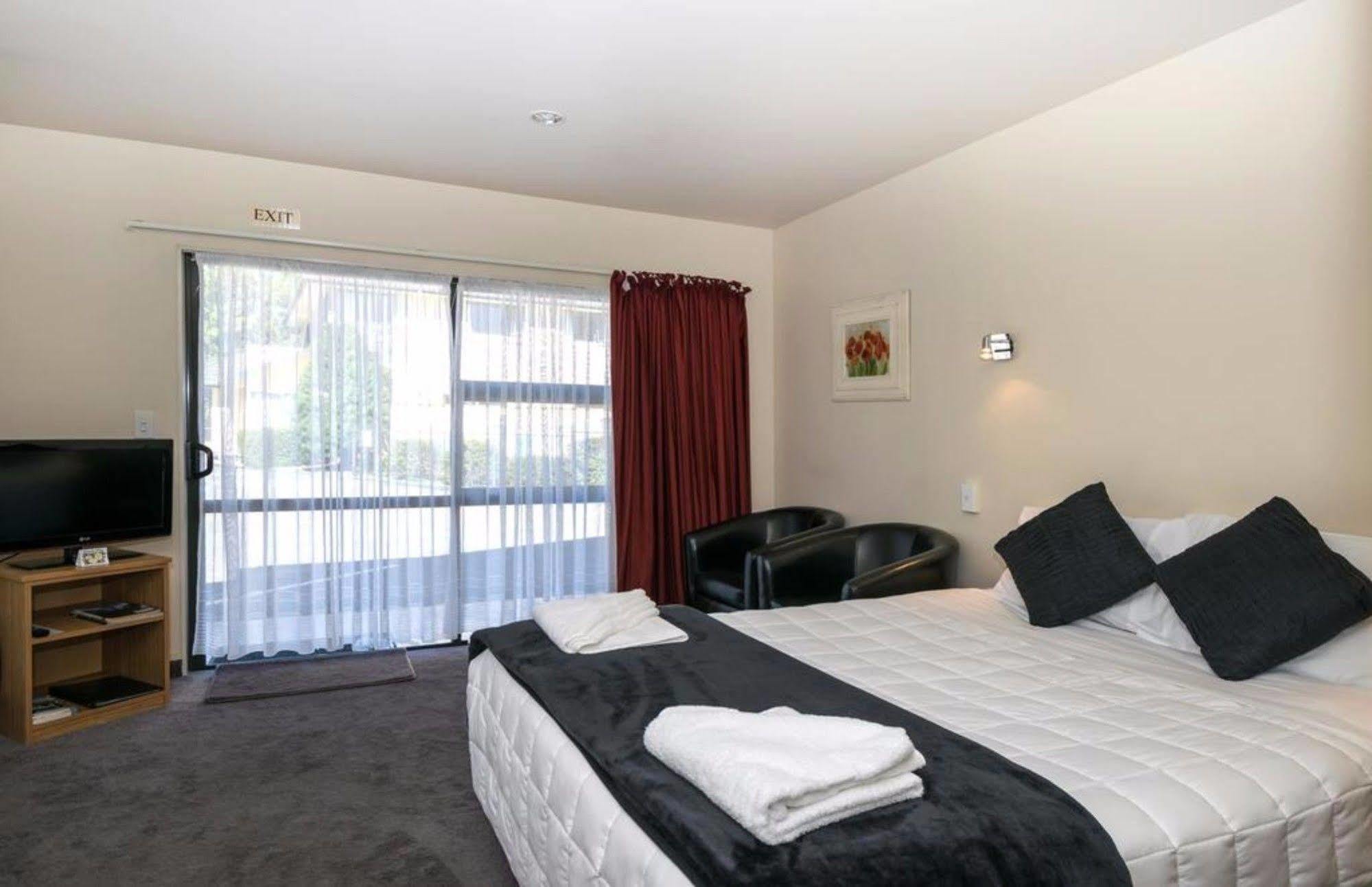 Ashleigh Court Motel Μπλένχαϊμ Εξωτερικό φωτογραφία