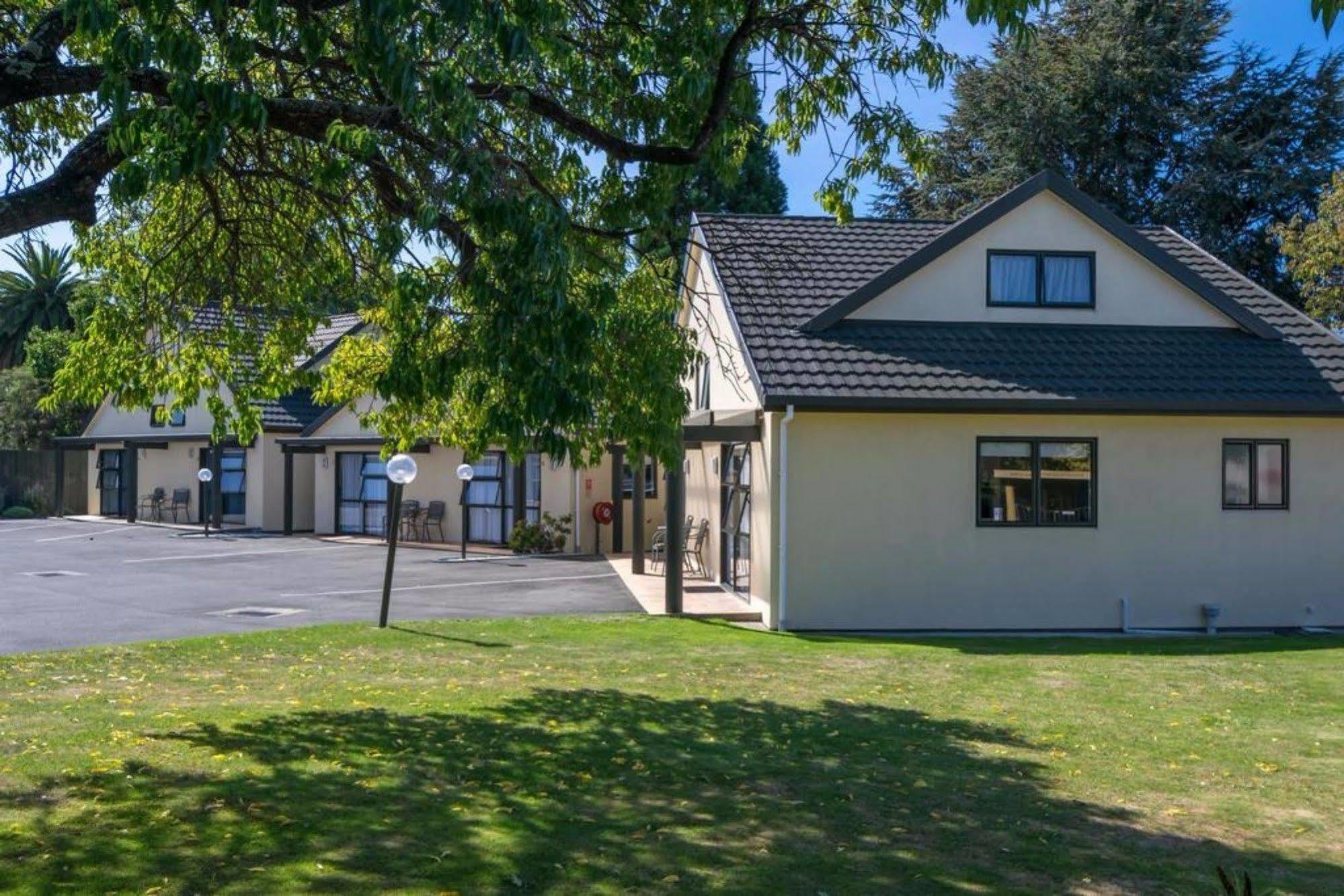 Ashleigh Court Motel Μπλένχαϊμ Εξωτερικό φωτογραφία